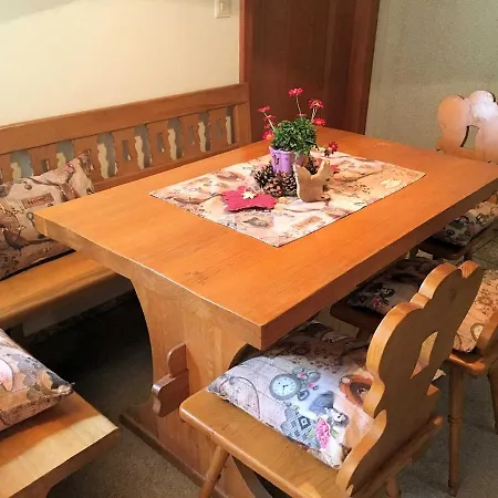 Diesbrunnen アパート エーバーマンシュタット